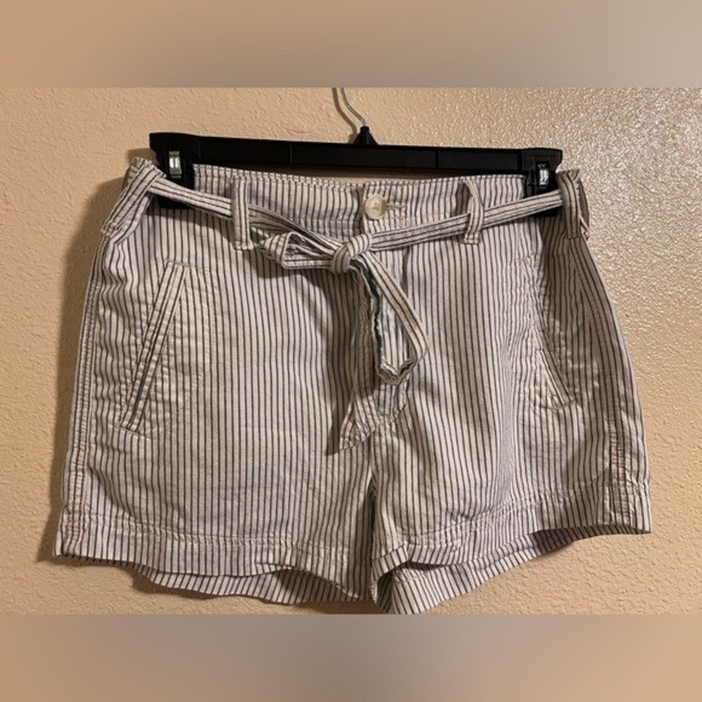 American Eagle Womens Size 8 Blue White Striped Tie Waist Cotton Nautical Shorts